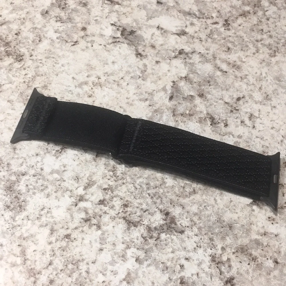 NWOT Apple Watch Band